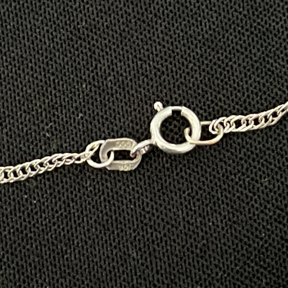 doucet gold chain and heart pendant with diamonds - Size 20 inches - Picture 2 of 5